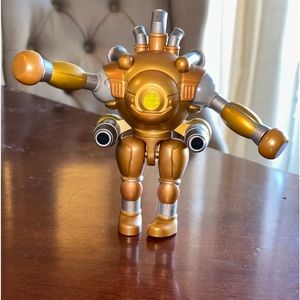 Jazwares Roblox Dungeon Quest: Fusion Goliath Throwdown 6-inch Figure